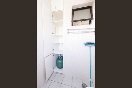 Apartamento para alugar com 66m², 2 quartos e 1 vaga Apartamento para alugar com 66m², 2 quartos e 1 vagaÁrea de Serviço