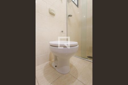 Apartamento para alugar com 66m², 2 quartos e 1 vaga Apartamento para alugar com 66m², 2 quartos e 1 vagaBanheiro Corredor