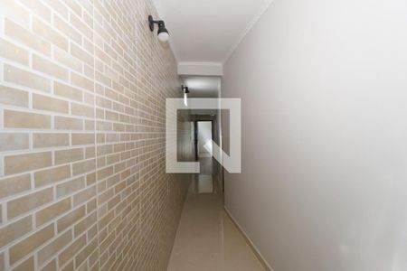 Casa de condomínio para alugar com 77m², 2 quartos e sem vagaCorredor