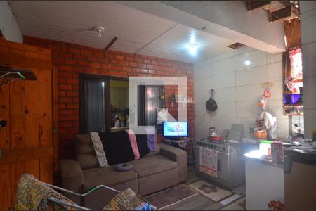 Sala de casa à venda com 2 quartos, 240m² em Guajuviras, Canoas