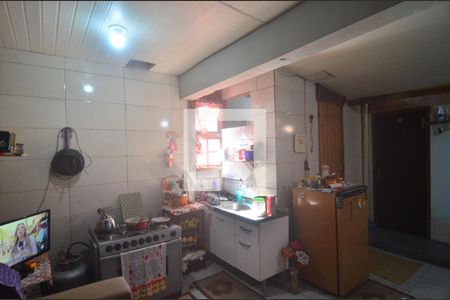 Sala de casa à venda com 2 quartos, 240m² em Guajuviras, Canoas