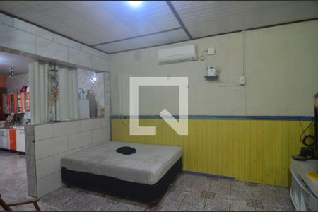 Quarto 1 de casa à venda com 2 quartos, 240m² em Guajuviras, Canoas