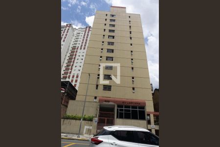 Apartamento à venda com 32m², 1 quarto e 1 vaga Apartamento à venda com 32m², 1 quarto e 1 vagaFachada