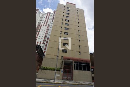 Apartamento à venda com 32m², 1 quarto e 1 vaga Apartamento à venda com 32m², 1 quarto e 1 vagaFachada