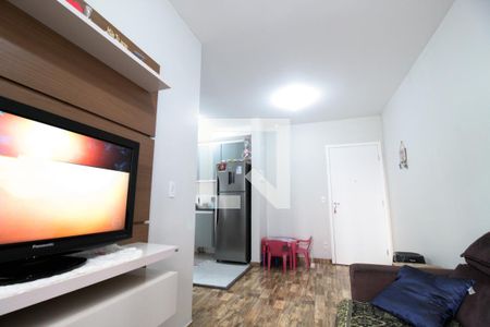 Sala de apartamento para alugar com 2 quartos, 47m² em Caiapia, Cotia