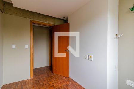 Quarto 1 de apartamento à venda com 2 quartos, 58m² em Tristeza, Porto Alegre
