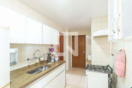 Apartamento à venda com 75m², 2 quartos e 1 vagaCozinha