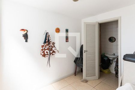 Apartamento à venda com 75m², 2 quartos e 1 vagaQuarto de Serviço