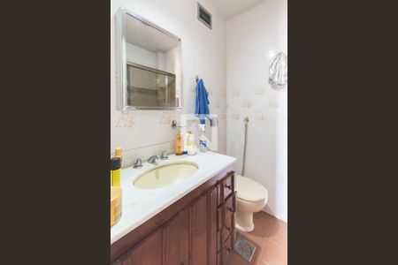 Apartamento à venda com 75m², 2 quartos e 1 vagaBanheiro Suite