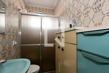 Banheiro de casa para alugar com 2 quartos, 90m² em Vila Granada, São Paulo
