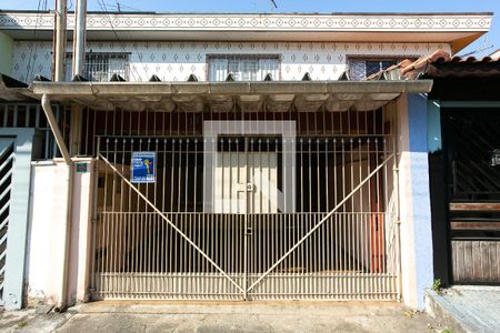 Fachada de casa para alugar com 2 quartos, 90m² em Vila Granada, São Paulo