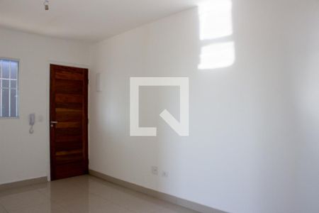 Sala de casa de condomínio à venda com 2 quartos, 45m² em Vila Constança, São Paulo