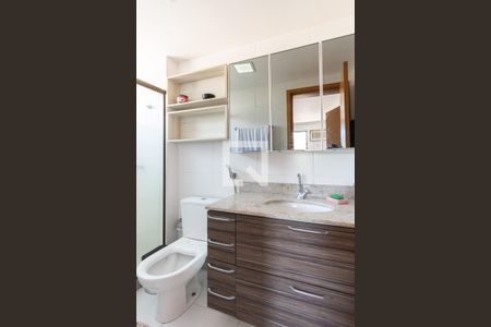 Apartamento à venda com 76m², 2 quartos e 1 vagaBanheiro Suíte