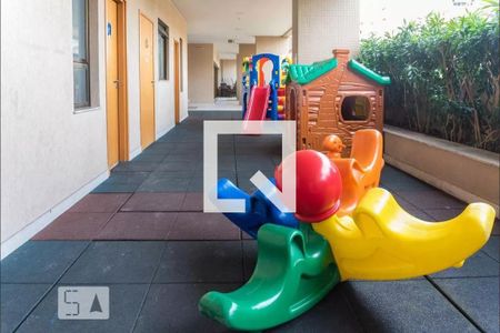 Apartamento à venda com 76m², 2 quartos e 1 vagaÁrea comum