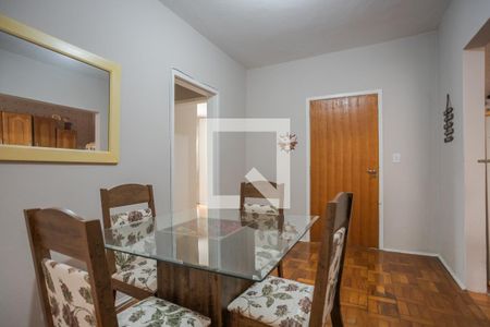 Sala de apartamento à venda com 3 quartos, 68m² em Petrópolis, Porto Alegre