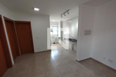 Sala de apartamento para alugar com 2 quartos, 45m² em Santa Marta, Ribeirão Preto