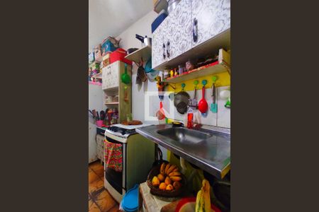 Cozinha de casa para alugar com 1 quarto, 50m² em Nordeste, Salvador