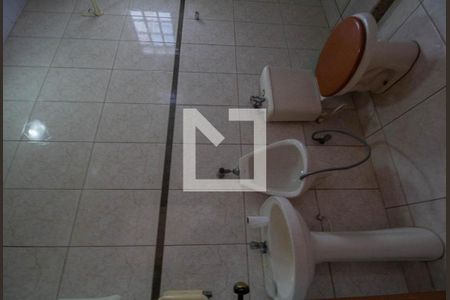 Casa à venda com 300m², 3 quartos e 1 vagaLavabo