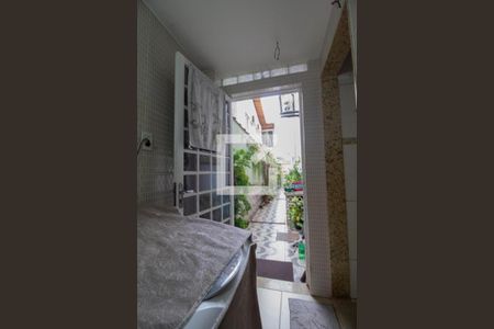 Casa à venda com 300m², 3 quartos e 1 vagaCorredor