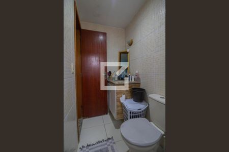 Casa à venda com 300m², 3 quartos e 1 vagaBanheiro da Suíte 1