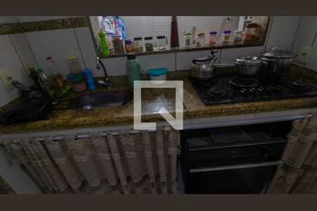 Casa à venda com 300m², 3 quartos e 1 vagaÁrea de Serviço