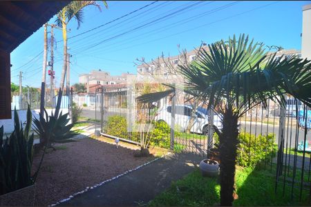 Casa à venda com 65m², 2 quartos e 2 vagasPátio