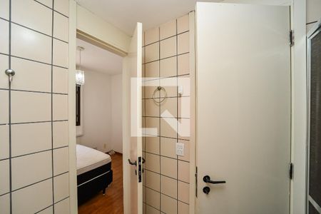 Apartamento para alugar com 63m², 3 quartos e 1 vaga Apartamento para alugar com 63m², 3 quartos e 1 vagaBanheiro da Suíte Americana