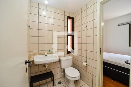 Apartamento para alugar com 63m², 3 quartos e 1 vaga Apartamento para alugar com 63m², 3 quartos e 1 vagaBanheiro da Suíte Americana