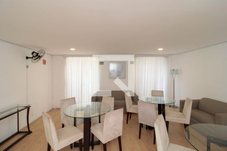 Apartamento à venda com 65m², 2 quartos e 1 vaga Apartamento à venda com 65m², 2 quartos e 1 vagaÁrea comum - Salão de festas