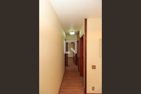 Apartamento à venda com 65m², 2 quartos e 1 vaga Apartamento à venda com 65m², 2 quartos e 1 vagaCorredor