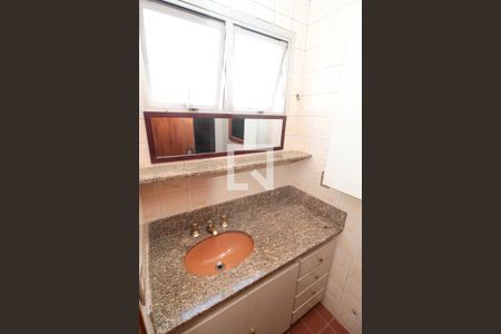 Apartamento à venda com 65m², 2 quartos e 1 vaga Apartamento à venda com 65m², 2 quartos e 1 vagaBanheiro da Suíte