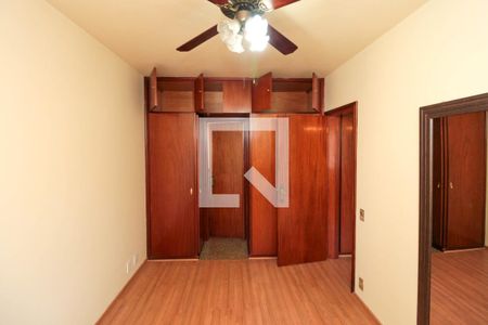 Apartamento à venda com 65m², 2 quartos e 1 vaga Apartamento à venda com 65m², 2 quartos e 1 vagaSuíte