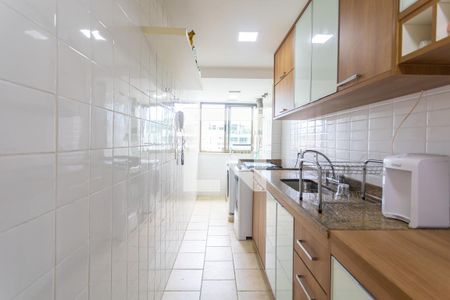 Apartamento à venda com 68m², 2 quartos e 1 vagaCozinha