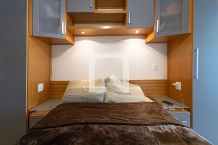 Apartamento à venda com 68m², 2 quartos e 1 vagaQuarto1