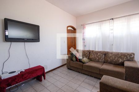 Casa para alugar com 215m², 3 quartos e 3 vagasSala de TV