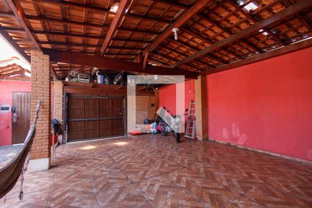 Casa para alugar com 215m², 3 quartos e 3 vagasQuintal / Garagem