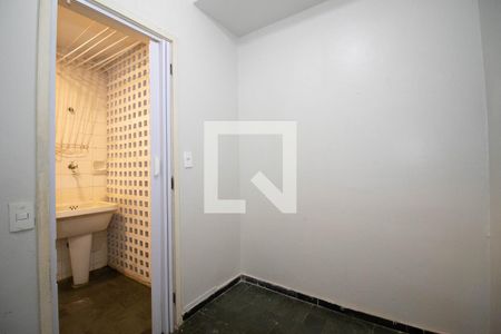 Apartamento para alugar com 80m², 2 quartos e sem vagaQuarto de Serviço