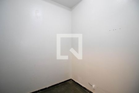 Apartamento para alugar com 80m², 2 quartos e sem vagaQuarto de Serviço