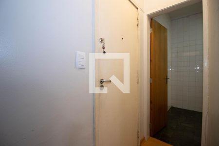 Apartamento para alugar com 80m², 2 quartos e sem vagaHall