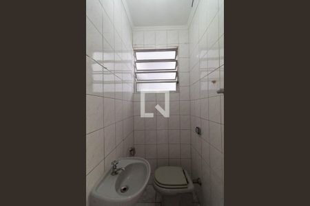 Casa à venda com 119m², 4 quartos e 1 vagaBanheiro 2