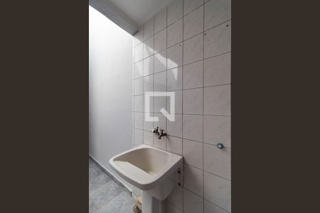 Casa à venda com 119m², 4 quartos e 1 vagaÁrea de Serviço