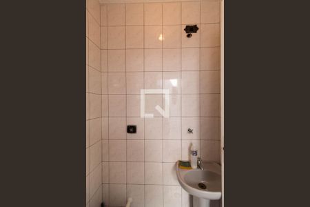 Casa à venda com 119m², 4 quartos e 1 vagaBanheiro de serviço