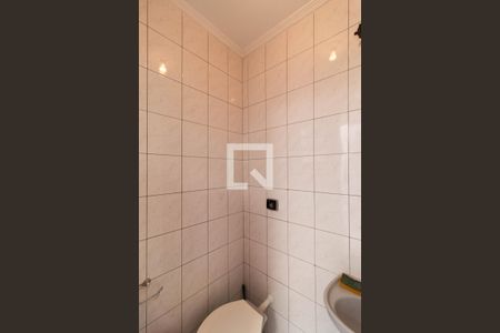 Casa à venda com 119m², 4 quartos e 1 vagaBanheiro de serviço