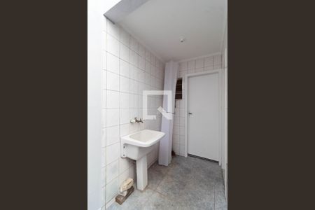 Casa à venda com 119m², 4 quartos e 1 vagaÁrea de Serviço