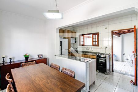 Casa à venda com 120m², 3 quartos e 1 vaga Casa à venda com 120m², 3 quartos e 1 vagaSala de jantar