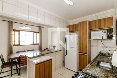 Casa à venda com 120m², 3 quartos e 1 vaga Casa à venda com 120m², 3 quartos e 1 vagaCozinha