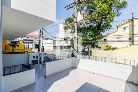 Casa à venda com 120m², 3 quartos e 1 vaga Casa à venda com 120m², 3 quartos e 1 vagaVaranda