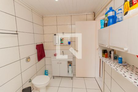 Casa para alugar com 200m², 2 quartos e 2 vagasBanheiro da Suíte