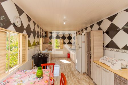 Casa para alugar com 200m², 2 quartos e 2 vagasCozinha