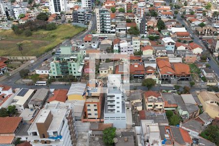 Vista  de apartamento à venda com 3 quartos, 132m² em Barreiro, Belo Horizonte